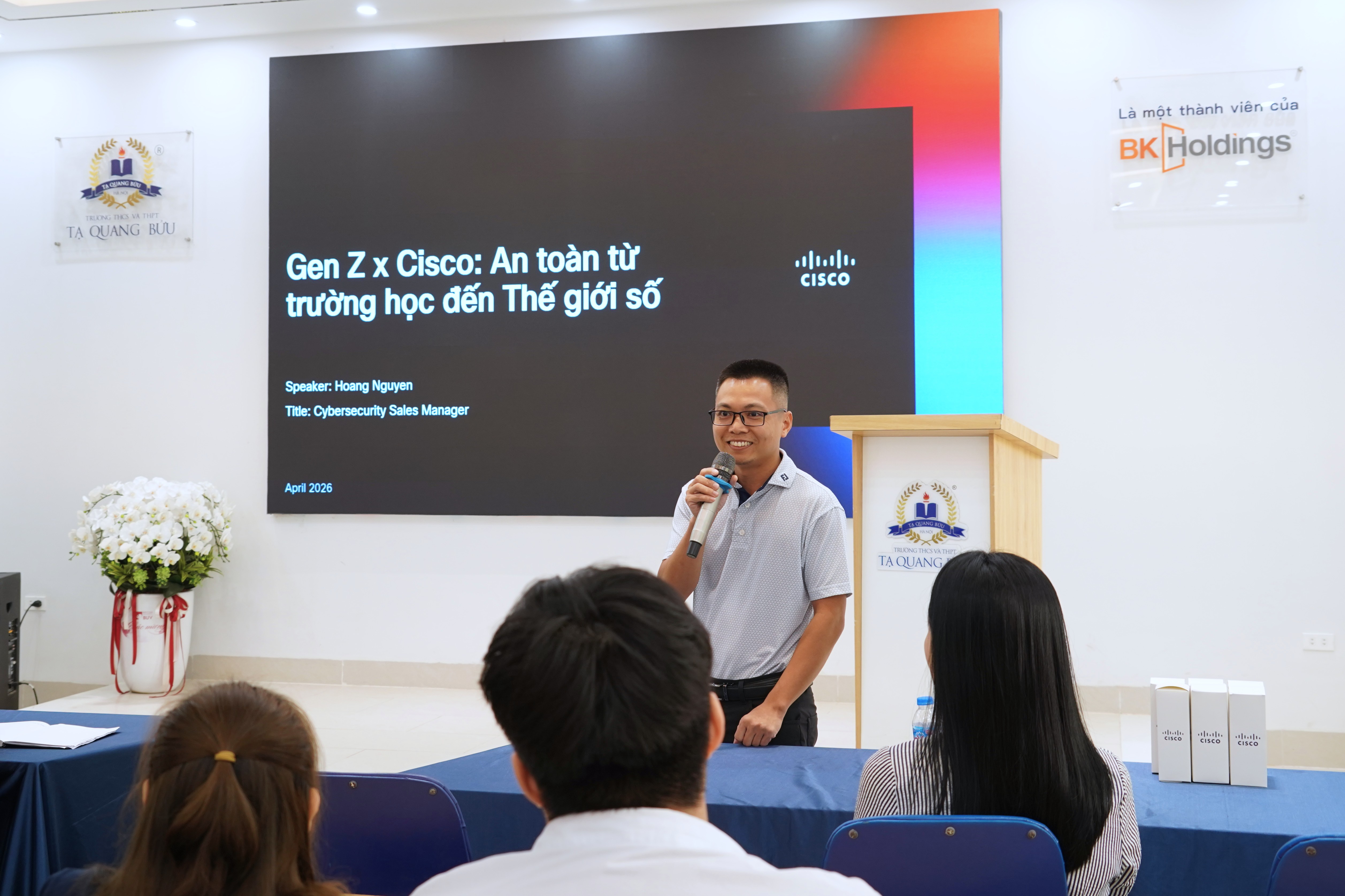 Ông Nguyễn Bá Hoàng - Giám đốc phát triển giải pháp bảo mật - Công ty Cisco Systems, mang đến những góc nhìn thực tiễn về lĩnh vực an toàn thông tin.