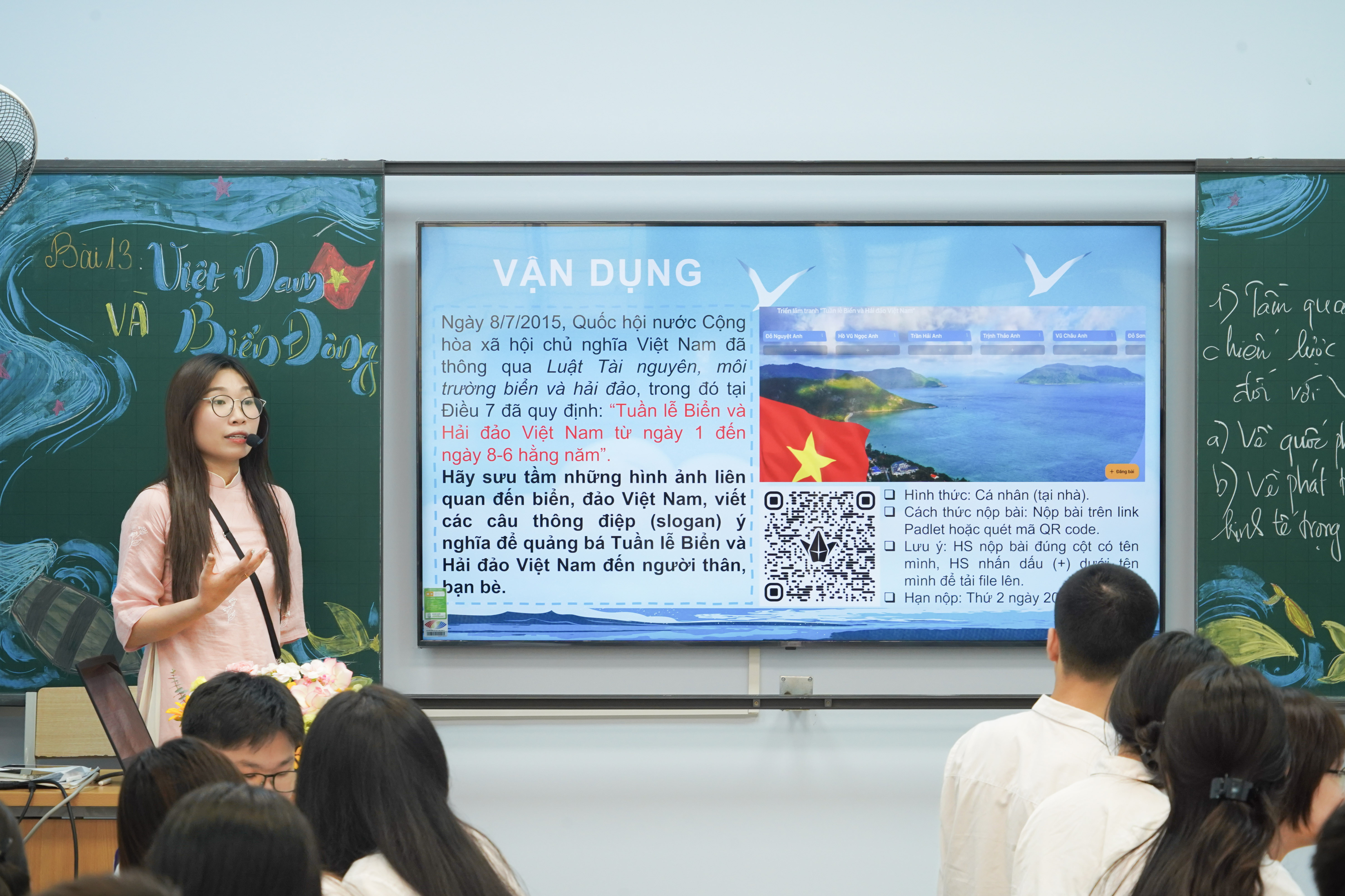 Cô Phạm Thị Linh Phương với bài giảng lan tỏa thông điệp về chủ quyền biển đảo.